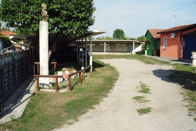 Eureka Azienda Agrituristica Кавалино-Трепорти Екстериор снимка