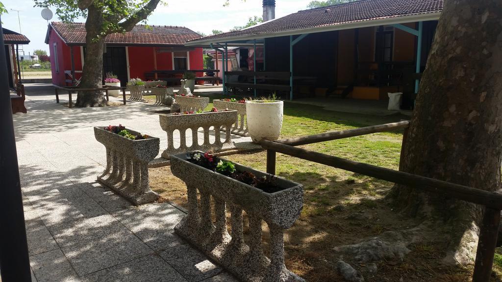 Eureka Azienda Agrituristica Кавалино-Трепорти Екстериор снимка